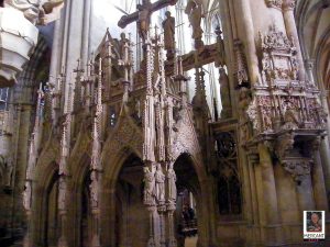 Dom