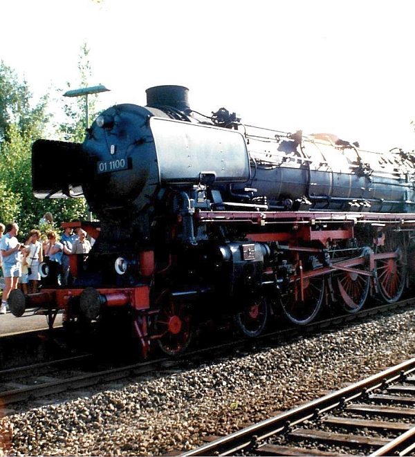 Stellwerk am Bahnhof Vienenburg mit Lok 001