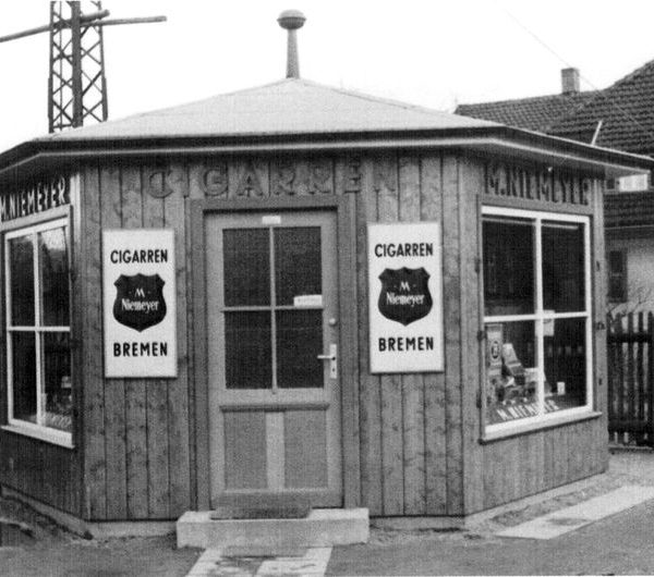 Allen D  Mercant   Vienenburg 1951 bis 1977 gabs den Kiosk